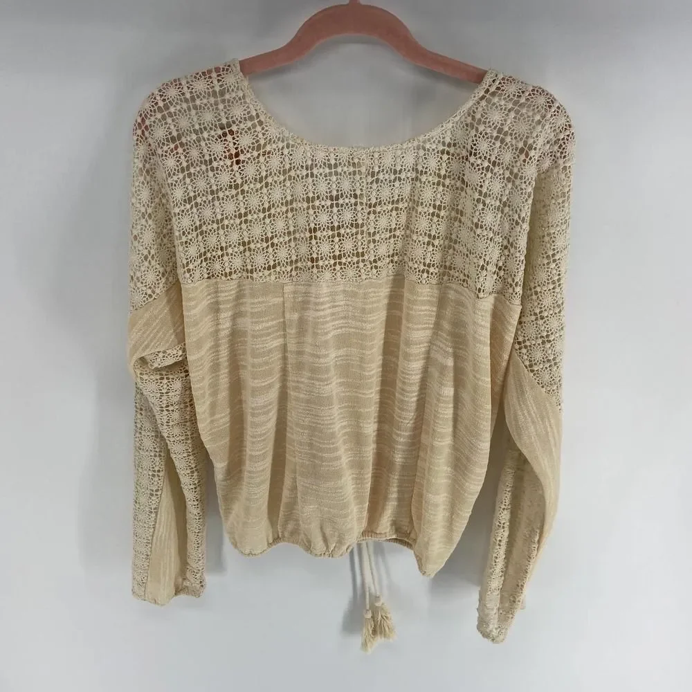 Anthropologie Meadow Rue Cream white crochet top v neck Peasant Blouse womens s